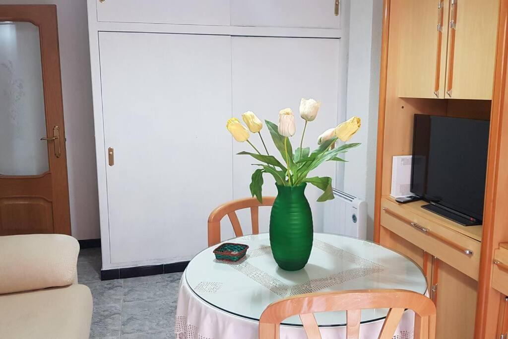 Apartamento Armonia:Centrico, Tranquilo Y Acogedor 埃尔达 外观 照片