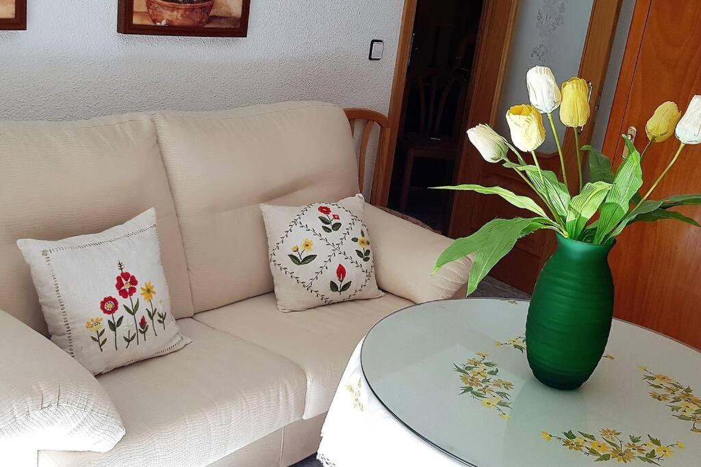 Apartamento Armonia:Centrico, Tranquilo Y Acogedor 埃尔达 外观 照片